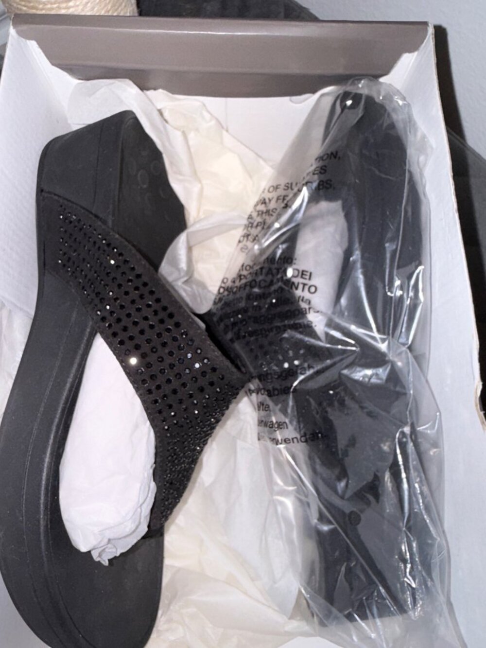 Vionic Pacific Naples Raised Wedge Black Sandals size 8 - Picture 6 of 8